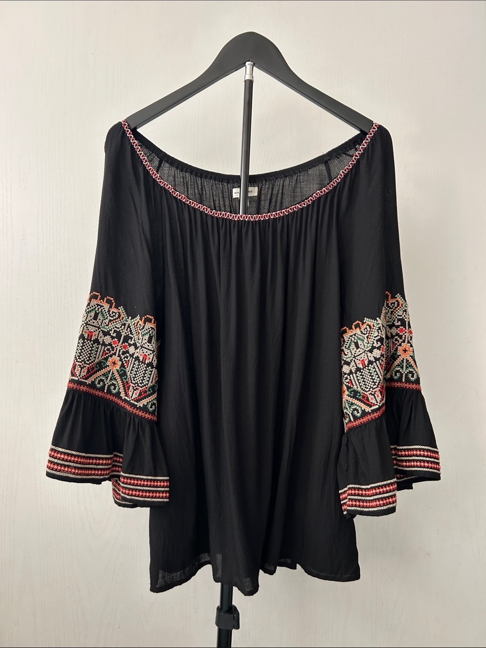 Max Studio Black Embroidered Boho Peasant Top with Multicolor Sleeve Detail